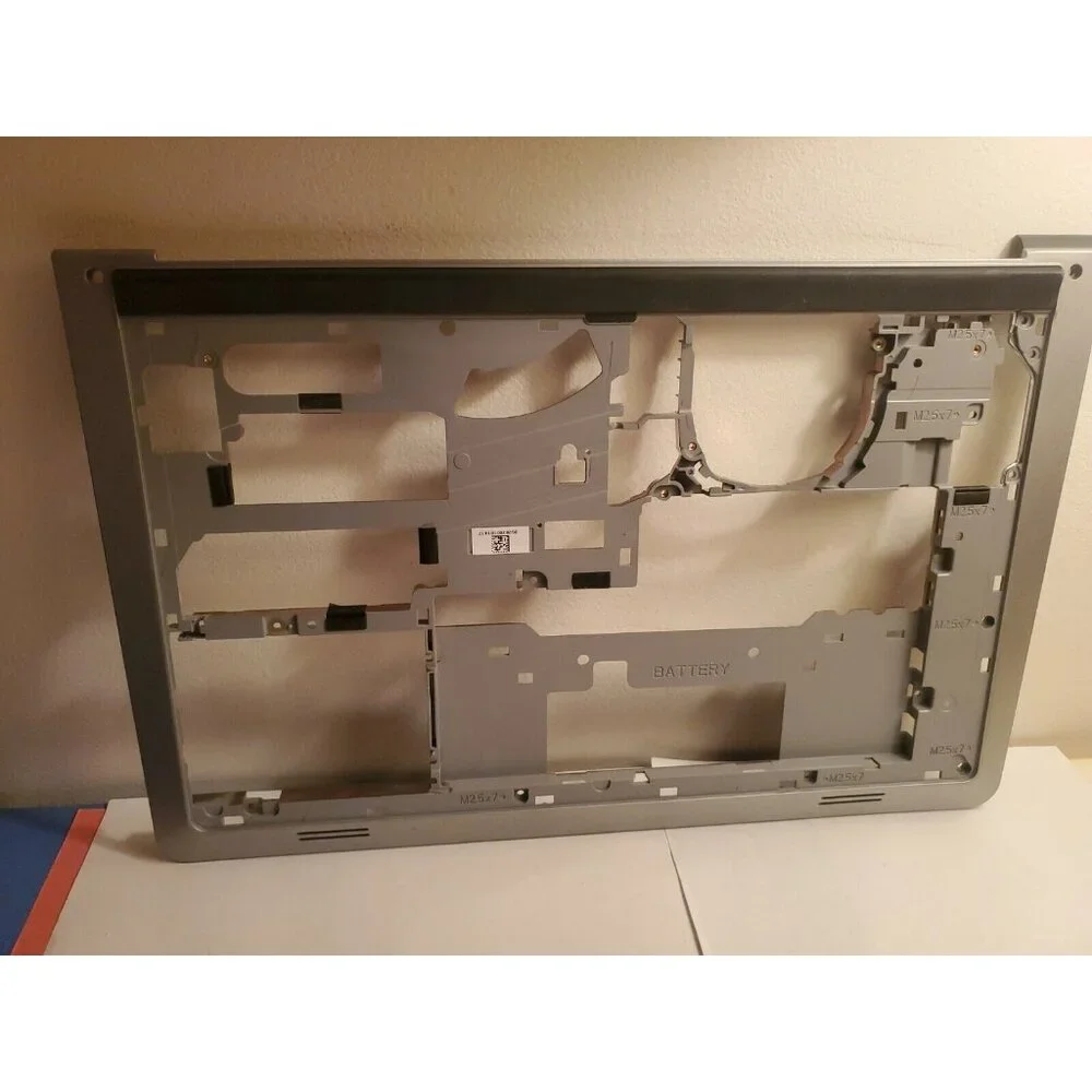 Dell Inspiron 15-5547 Plastic Bottom Base